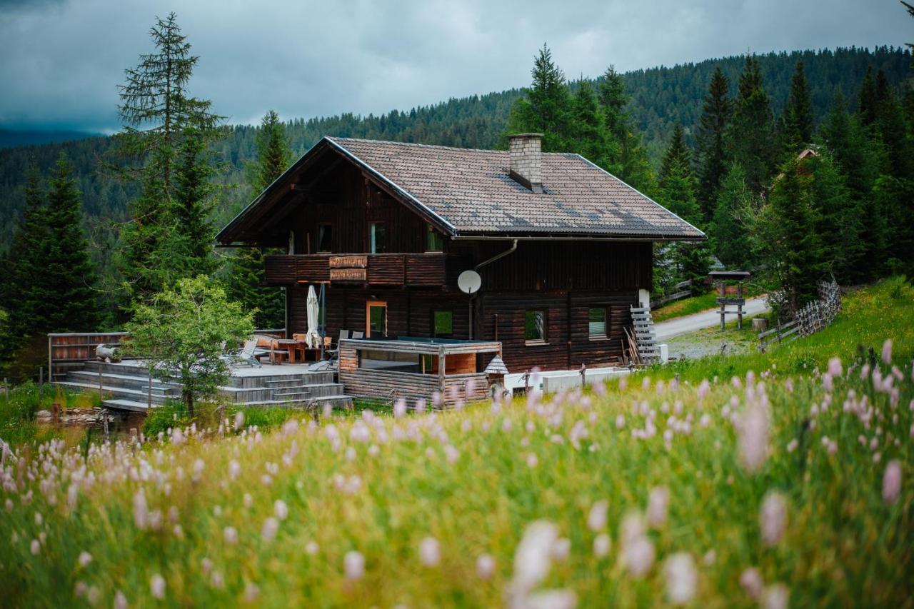 Marktlhuette Hochrindl Buitenkant foto